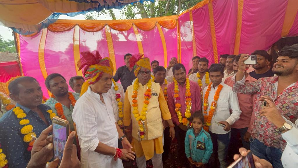 25 BJP workers including retired DSP, Sarpanch joined Congress