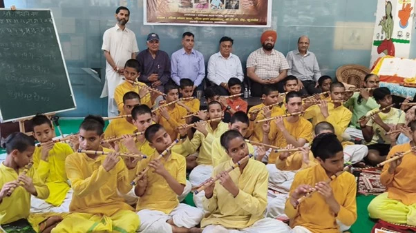 Flute-Playing Workshop Organized in Collaboration with Haryana Kala Parishad and Geo Gita Gurukul