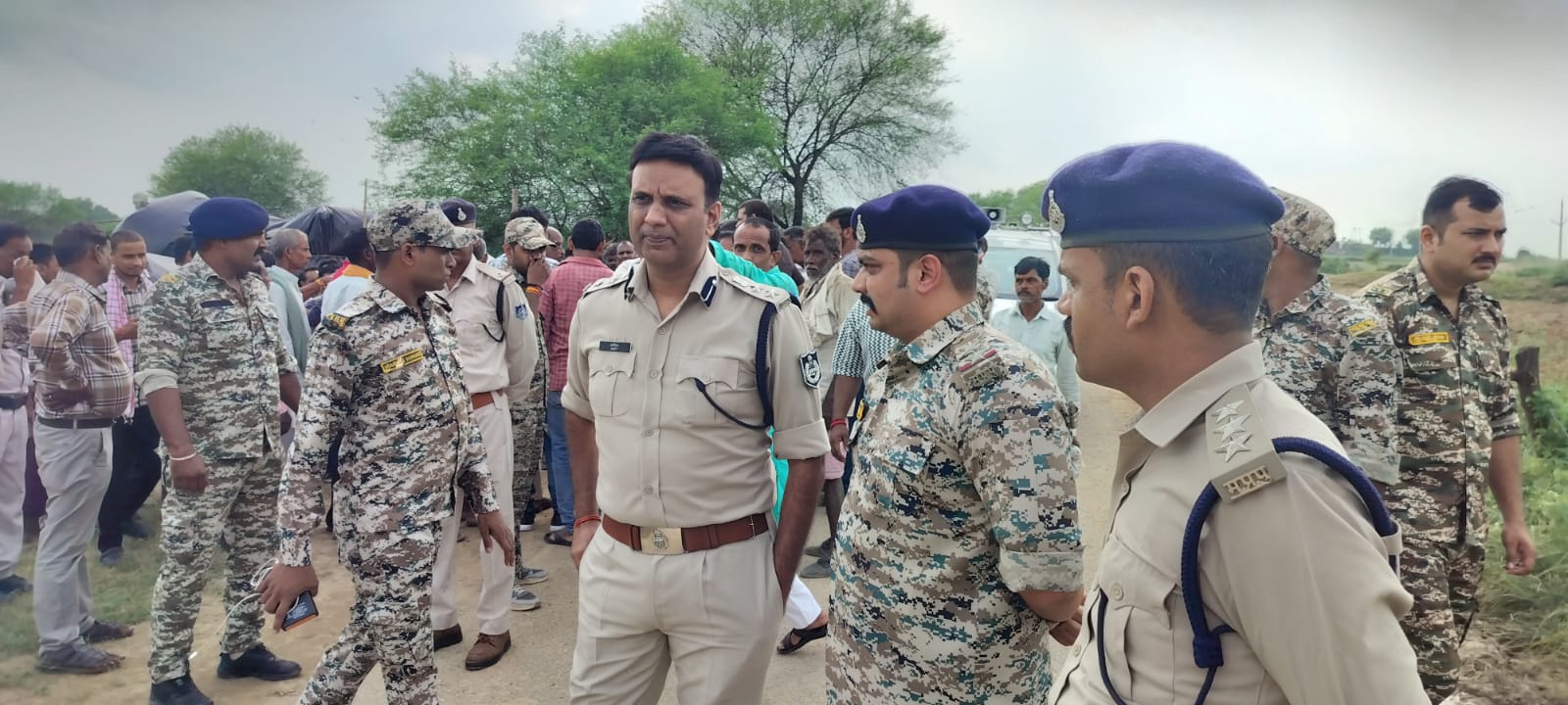 The Superintendent of Police himself is continuously inspecting the flood affected areas