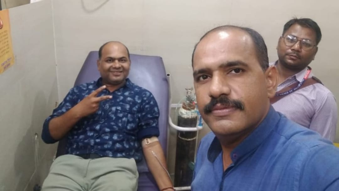 Shitesh Jain of Damoh never lagged behind in donating blood