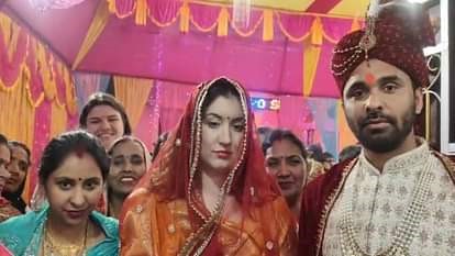 Indian groom ties the knot with American bride