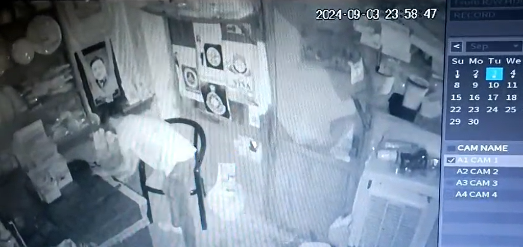 Thieves broke the lock of the shop and stole cash and laptop