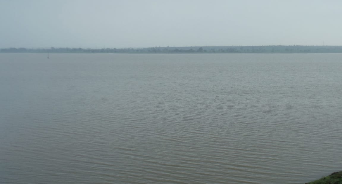 The water level of the dam rose to 19 and a half feet