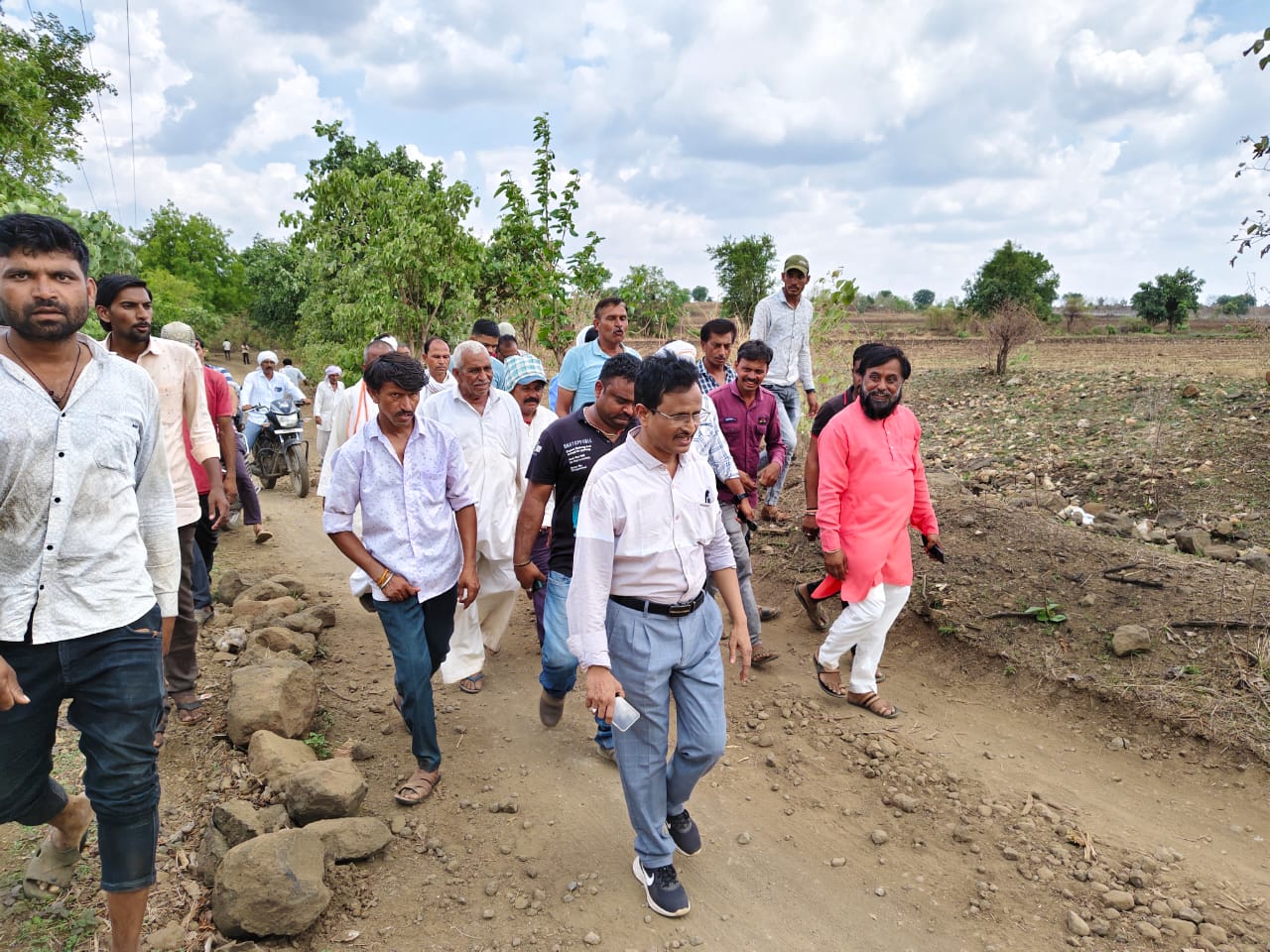 MLA said on the negligence in Binjalwara Lit project - will come on the road...
