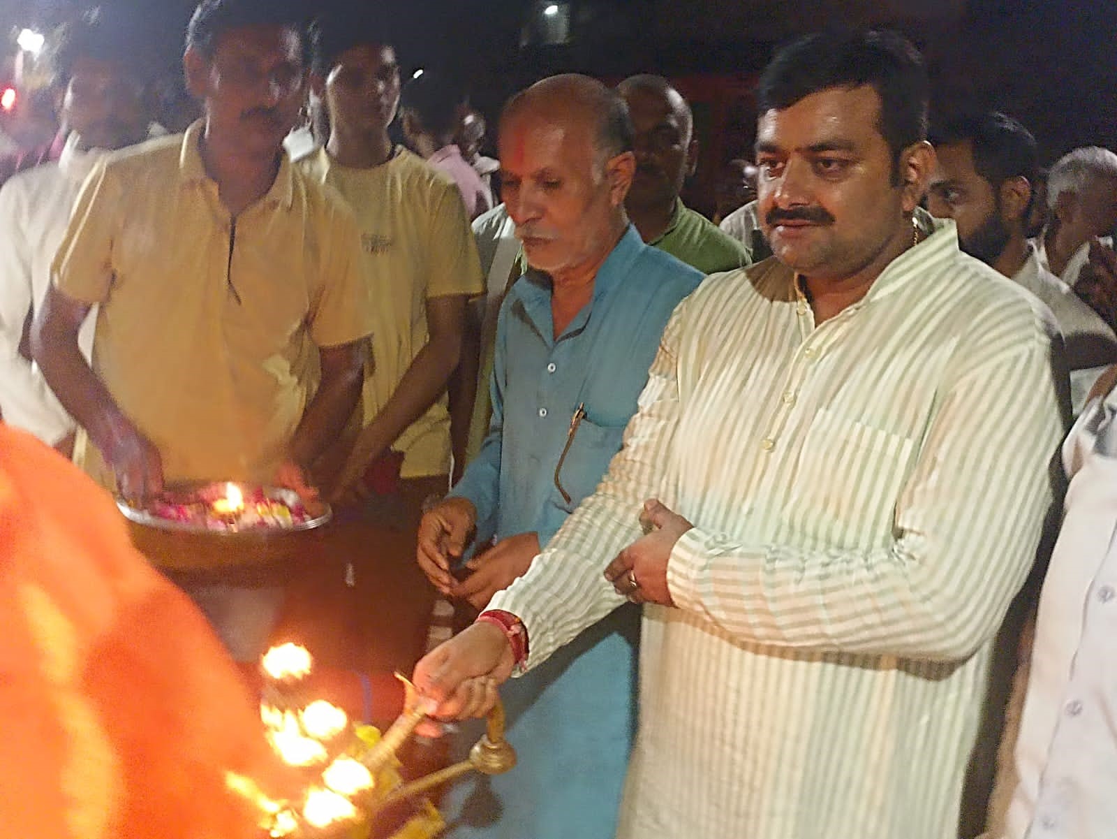 Traditional Lord Ramlala's Jhaljhulani Jalvihaar Shobha Yatra taken out in Kothi Nagar