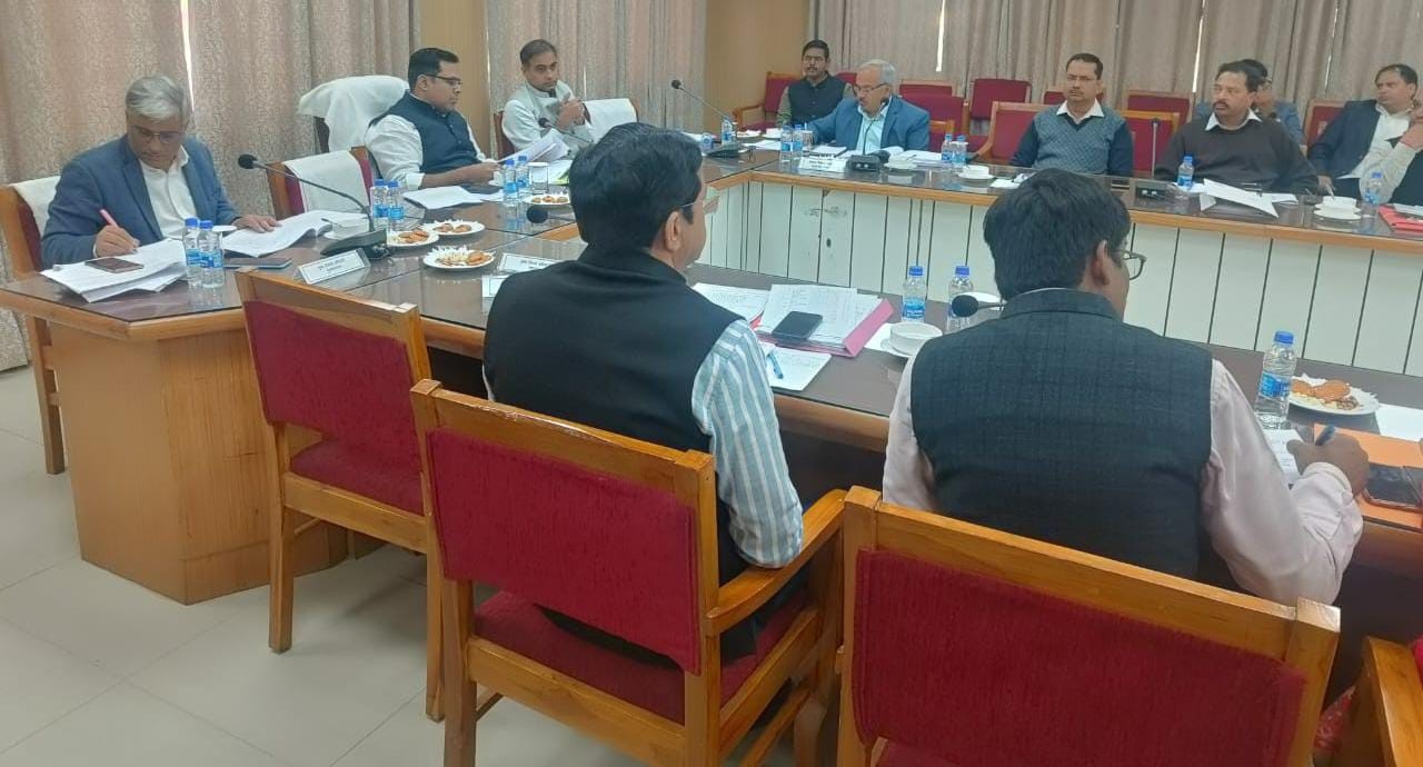 Development work meeting concluded on CM Dashboard under the chairmanship of Divisional Commissioner