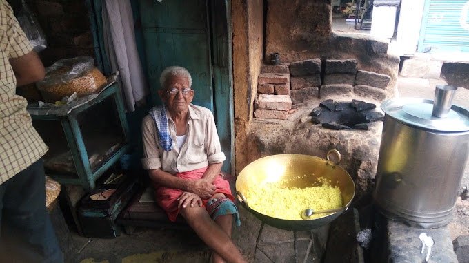 Modi had eaten Tolaram's Kachori in 1990