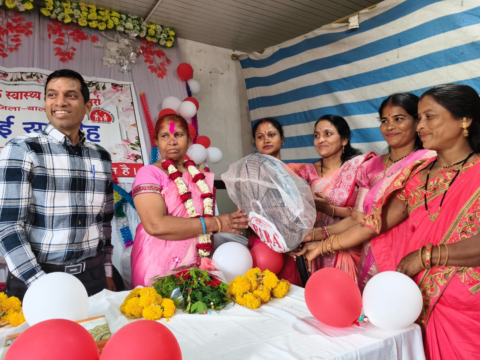 Farewell ceremony organized at Community Health Center Lalbarra