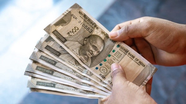 7th class student shocked to see 87 crores in account