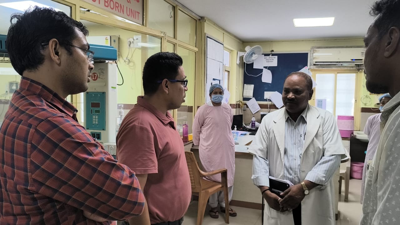 Collector did a surprise inspection of the district hospital