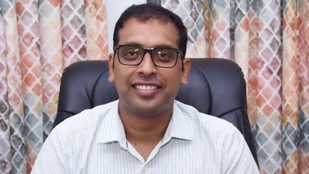 Seven IAS officers transferred