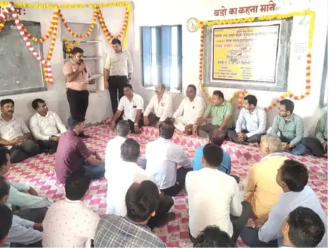 Teachers will learn the nuances of Sanskrit for 6 days