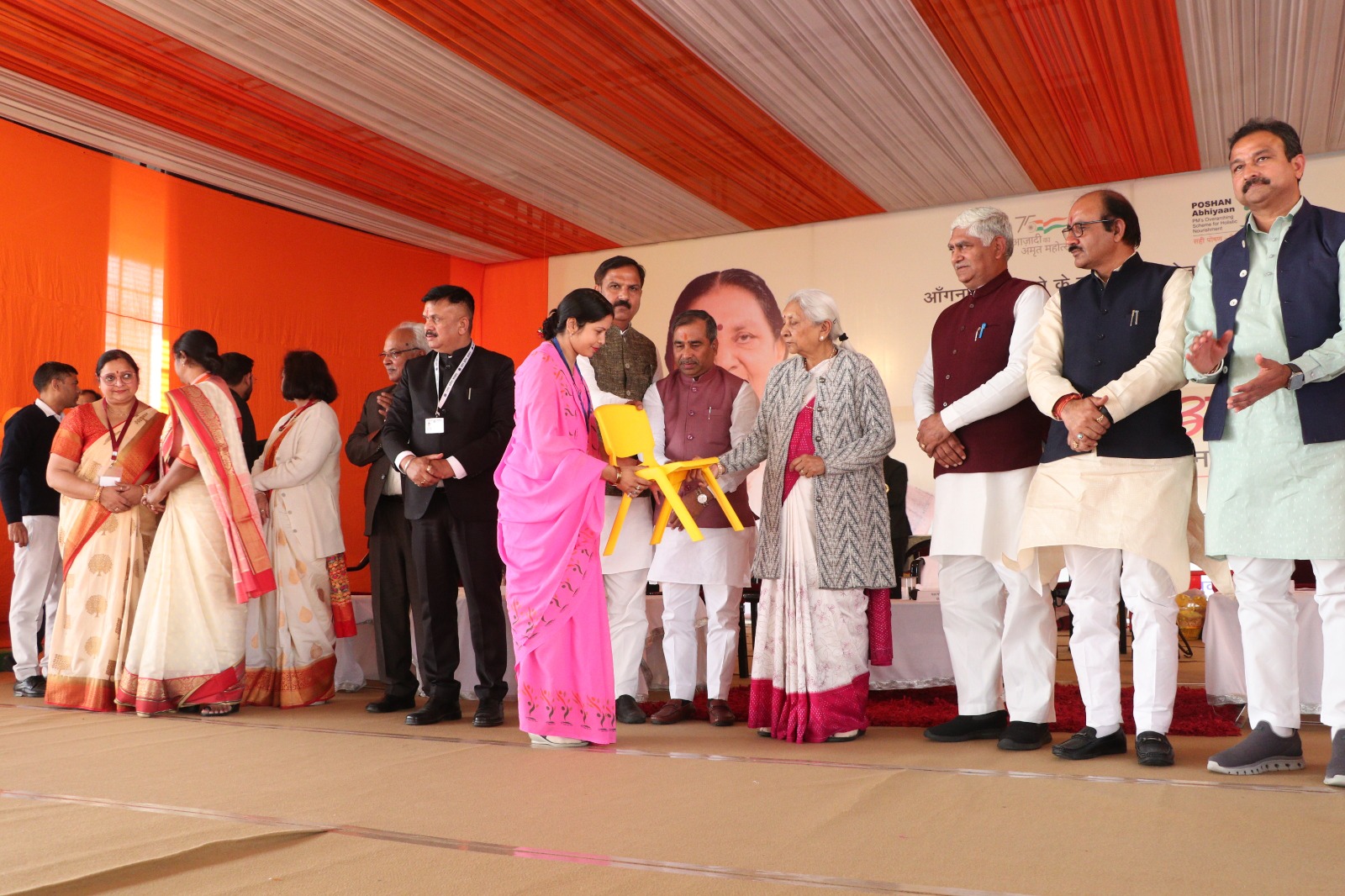 His Excellency the Governor distributed educational kits to 325 Anganwadi centers
