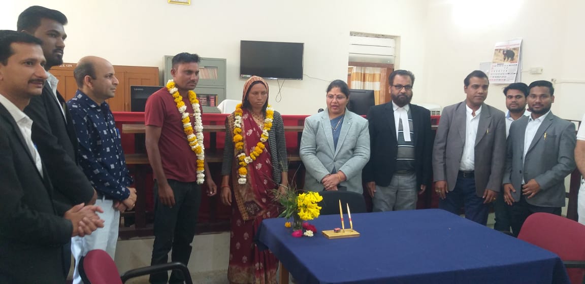 1101 cases resolved in National Lok Adalat