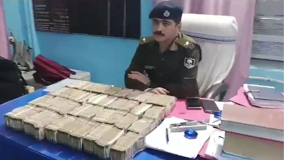 Hawala racket busted
