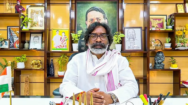Hemant Soren took oath as the Chief Minister of Jharkhand for the fourth time