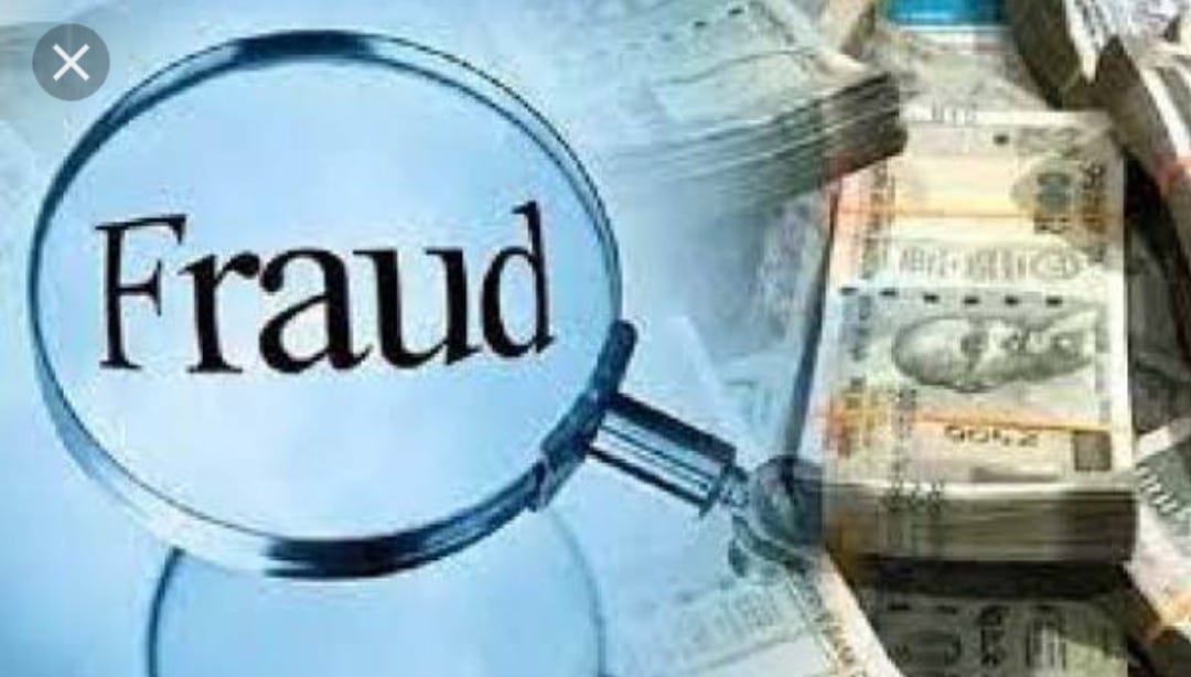 Posing as fake police, thugs cheated a person of Rs 80 thousand, when the victim demanded more money he realized that he had been cheated