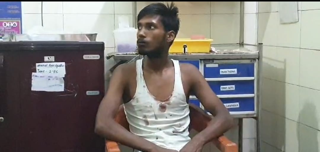 Tongue cut with shaving blade in Shahdol