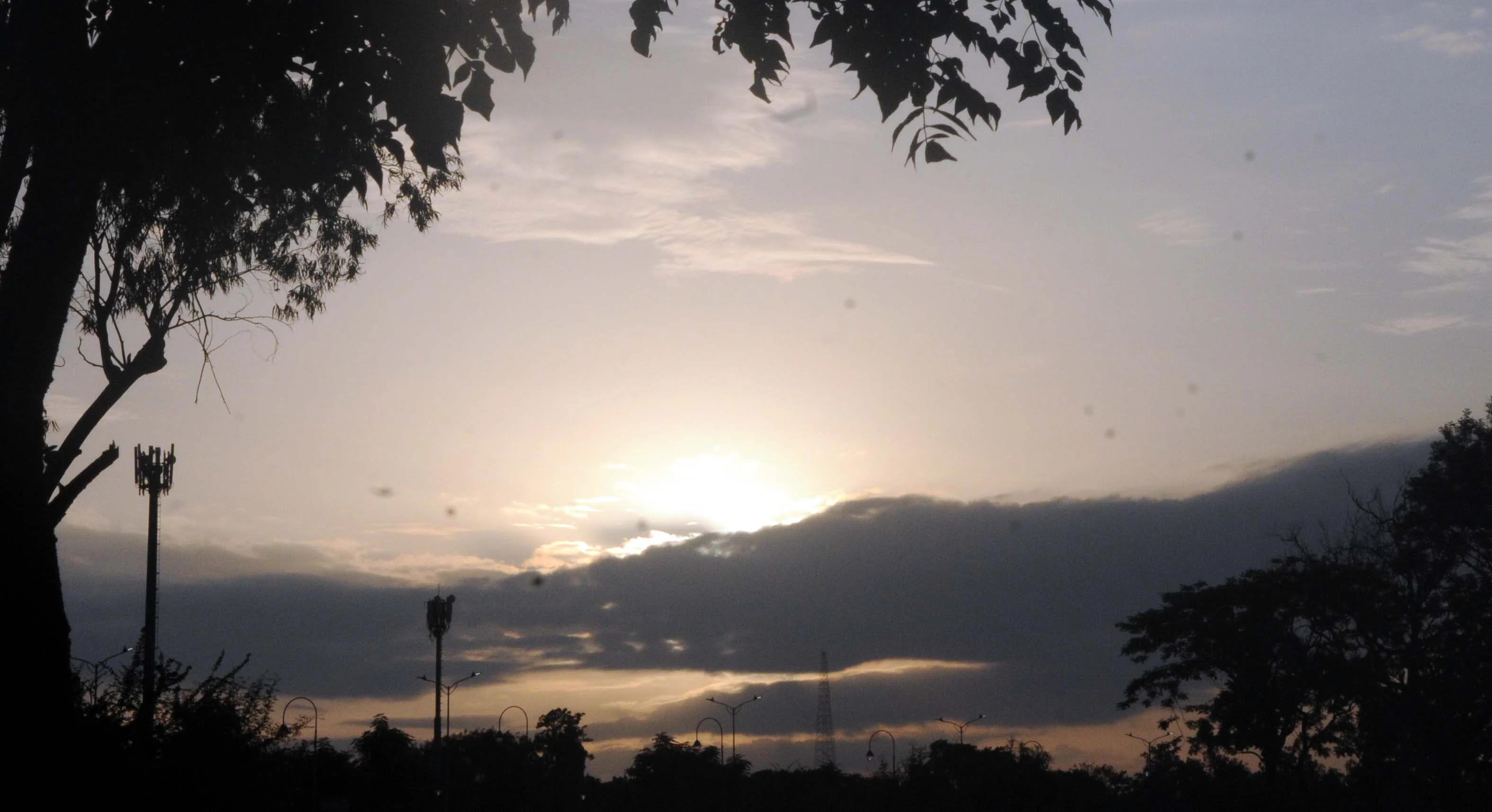 Days and nights started getting hot, maximum temperature crossed 31