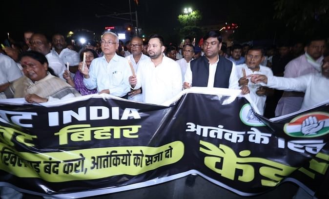 Leaders of India Alliance took to the streets in protest against the terrorist attack