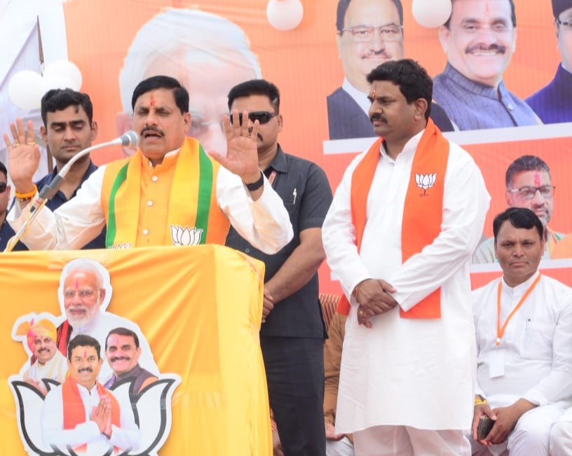 Earlier soldiers used to be insulted on the borders, now they enter homes and beat them - CM