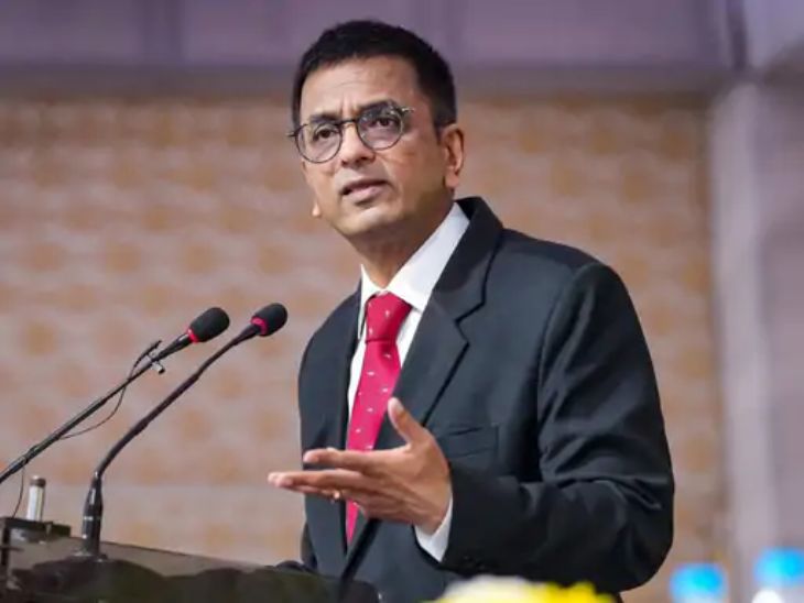 Former Chief Justice Chandrachud is not vacating the government bungalow