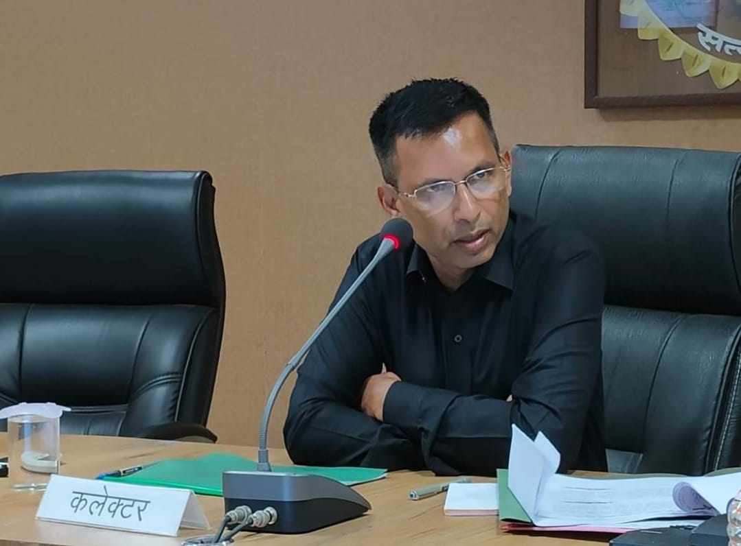 People's problems related to revenue and land should be resolved on time - Collector