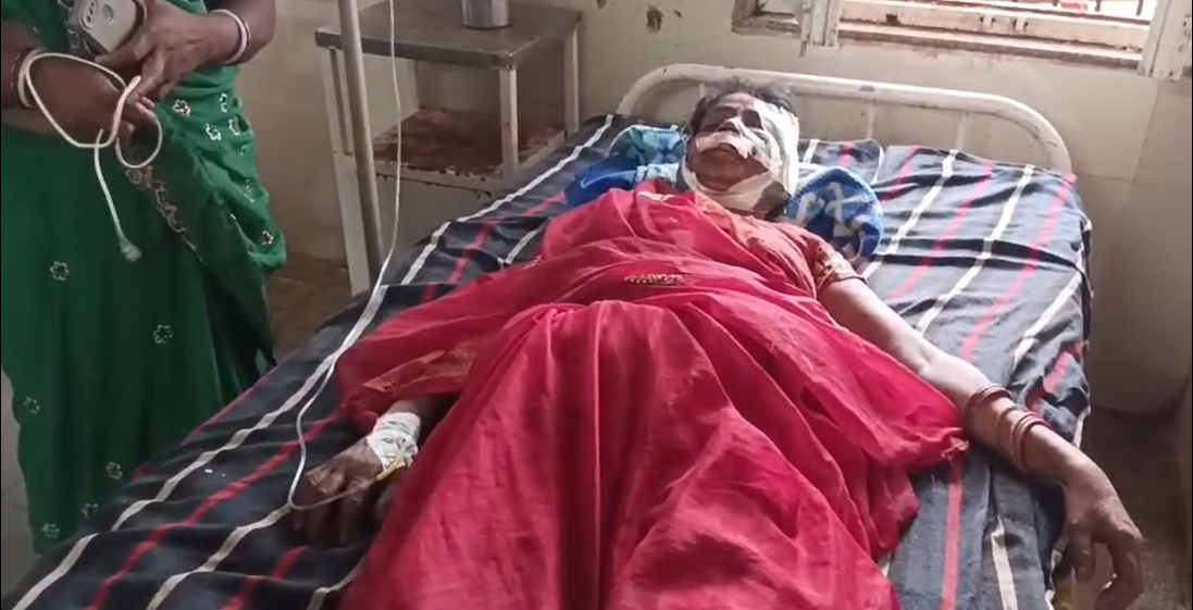 A naked youth attacked a woman working in the field in Katni