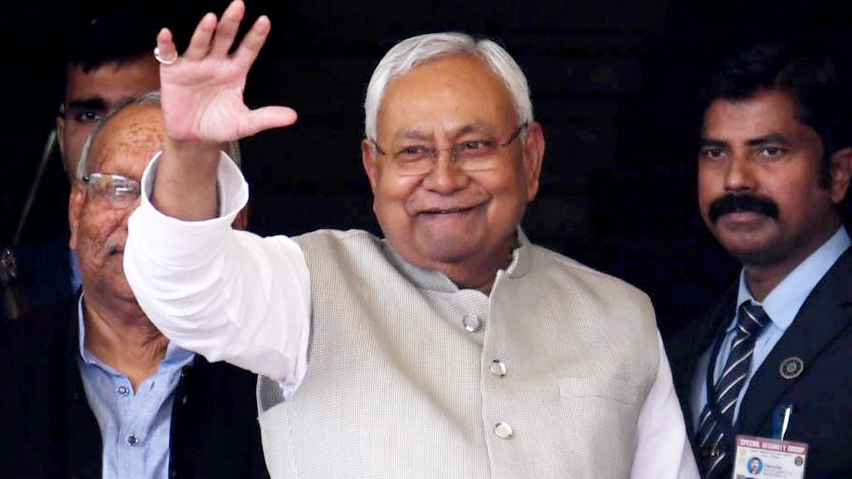 "Nitish is no longer able to handle Bihar"