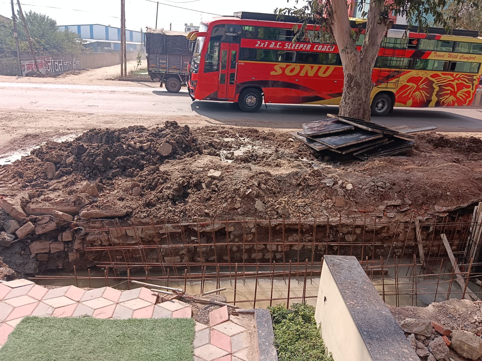 Negligence is being done continuously in the development of Satna city