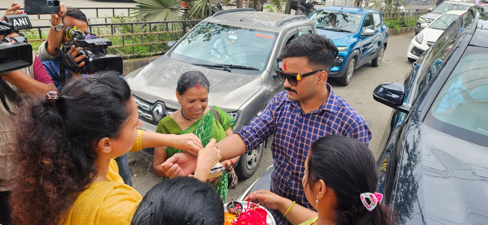 Our Rakhi urges to follow road safety rules