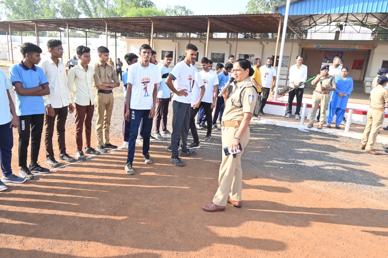 Shajapur ran for women's safety under the campaign 'Main Hoon Abhimanyu'
