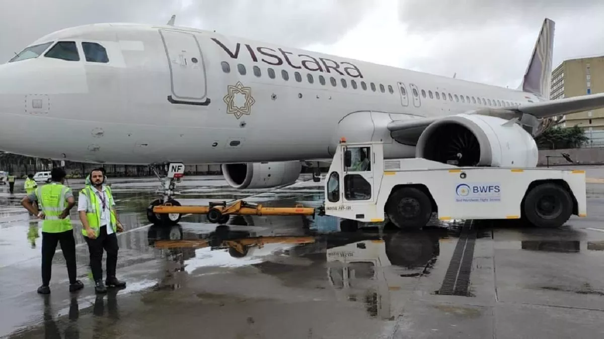 Big accident at Mumbai airport