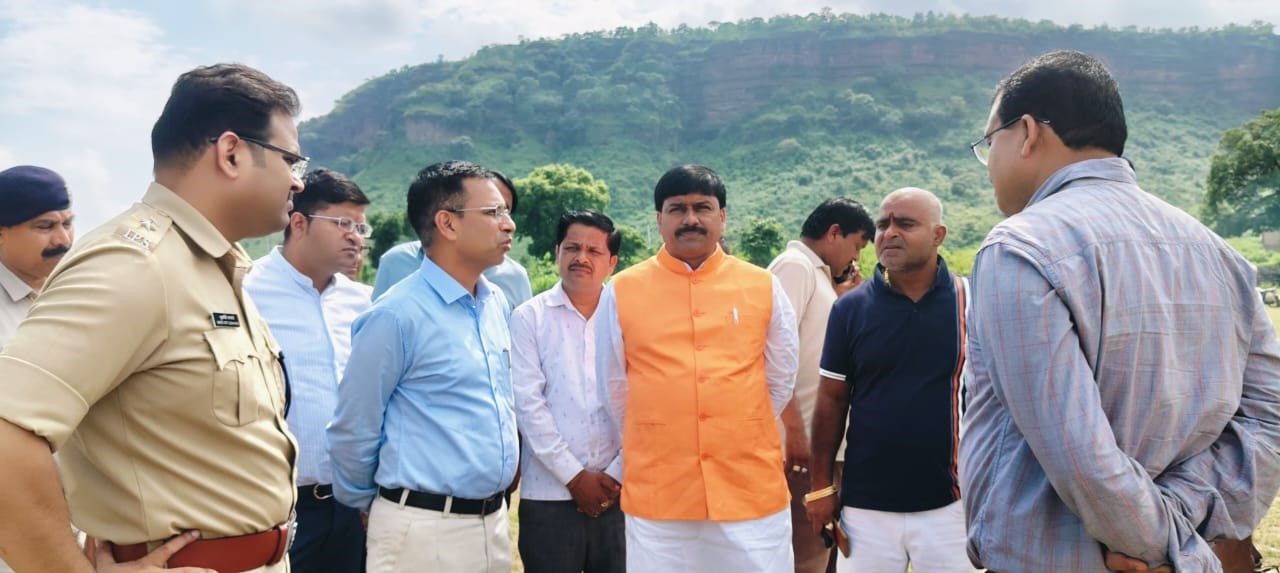 Cabinet meeting is being held in Damoh district, this is a big occasion-Collector