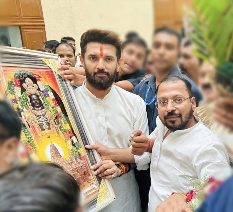 LJP State Organization Minister Mohit Goyal met Chirag Paswan
