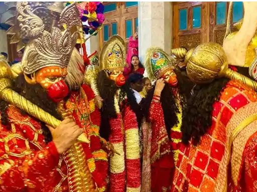 10-day Langur Mela begins at Durgiana Temple