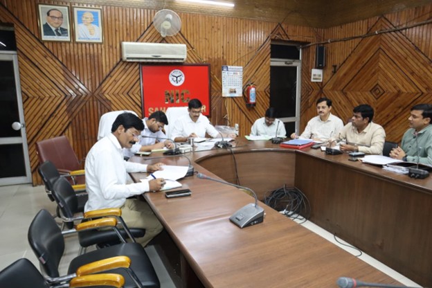 District Magistrate reviewed the construction work being done at Maa Shakumbhari Devi Shaktipeeth