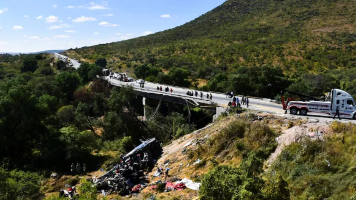 Horrible road accident in Mexico