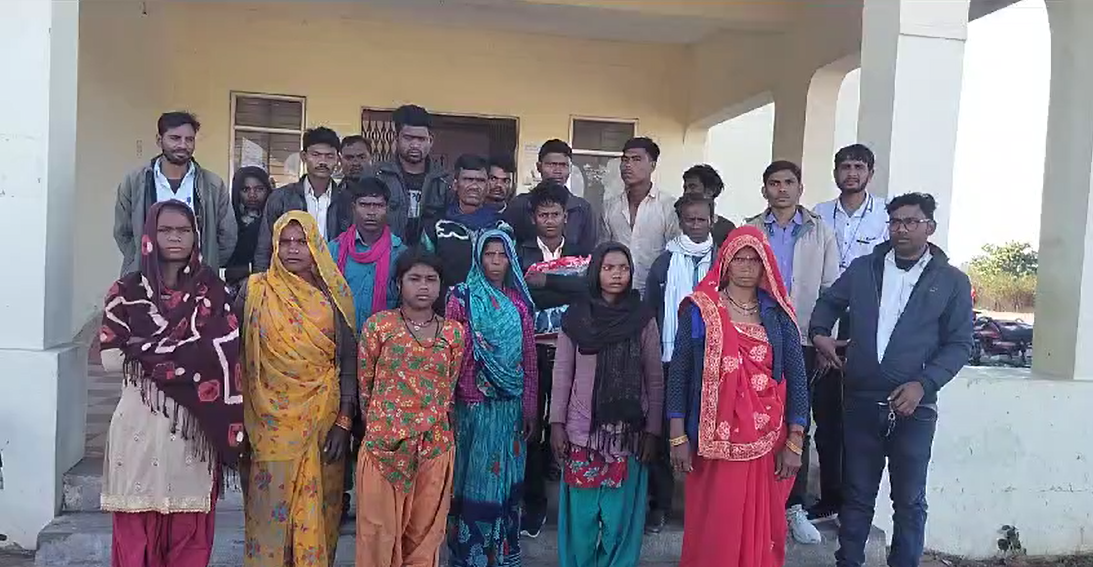 Fraudsters preyed on poor tribals in Panna