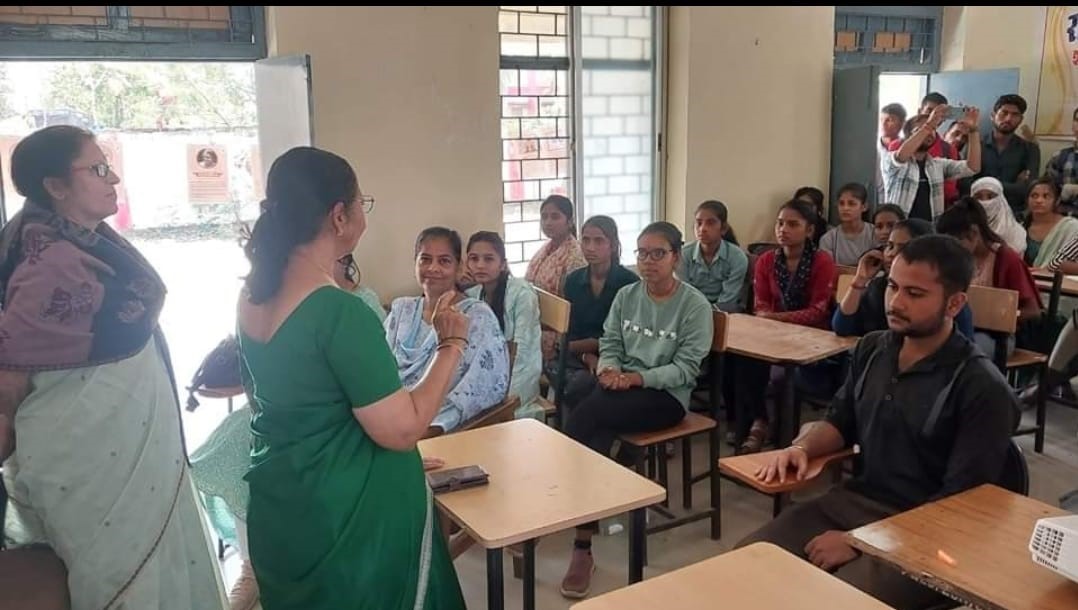 International Women's Day celebrated in Damoh