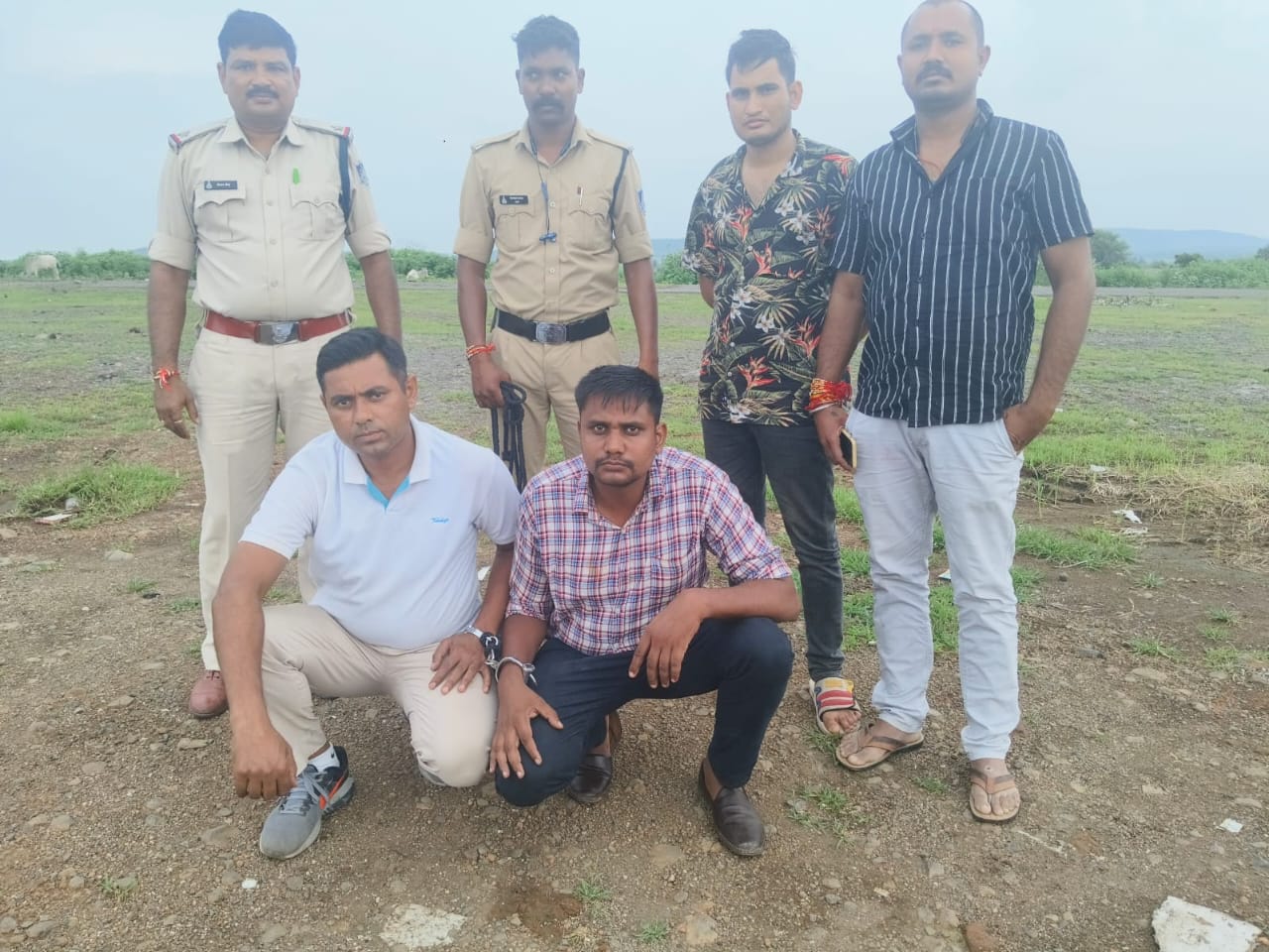 Kidnapping of a youth by pretending to be police