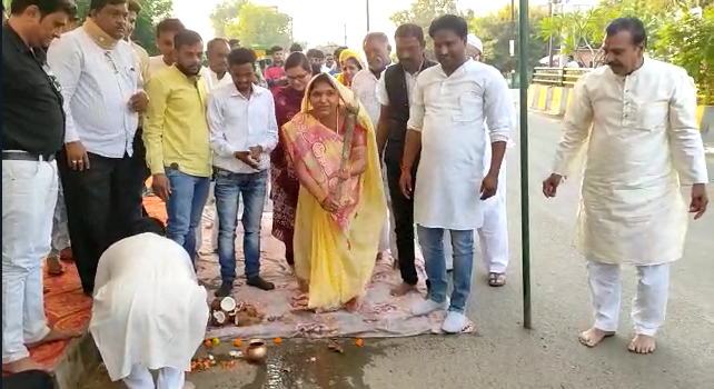 MLA Sulochana Rawat gave Diwali gift to the people of Job