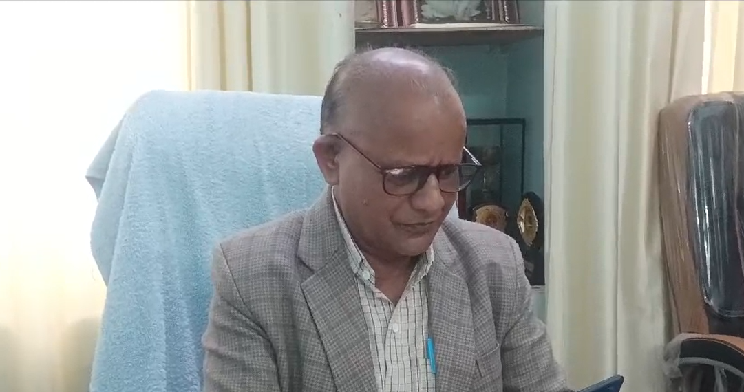 Guest teacher in Dhimarkheda development block of Katni made serious allegations against the principal in charge