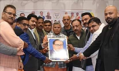 Uttar Pradesh government minister Dharamveer Prajapati said