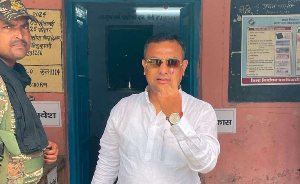 Voting continues in Sitamarhi Lok Sabha constituency