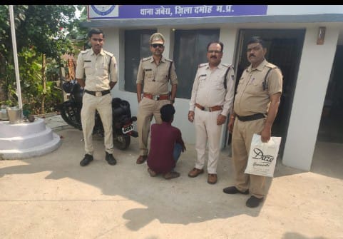 Sigrampur police arrested permanent warranty absconding for 5 years