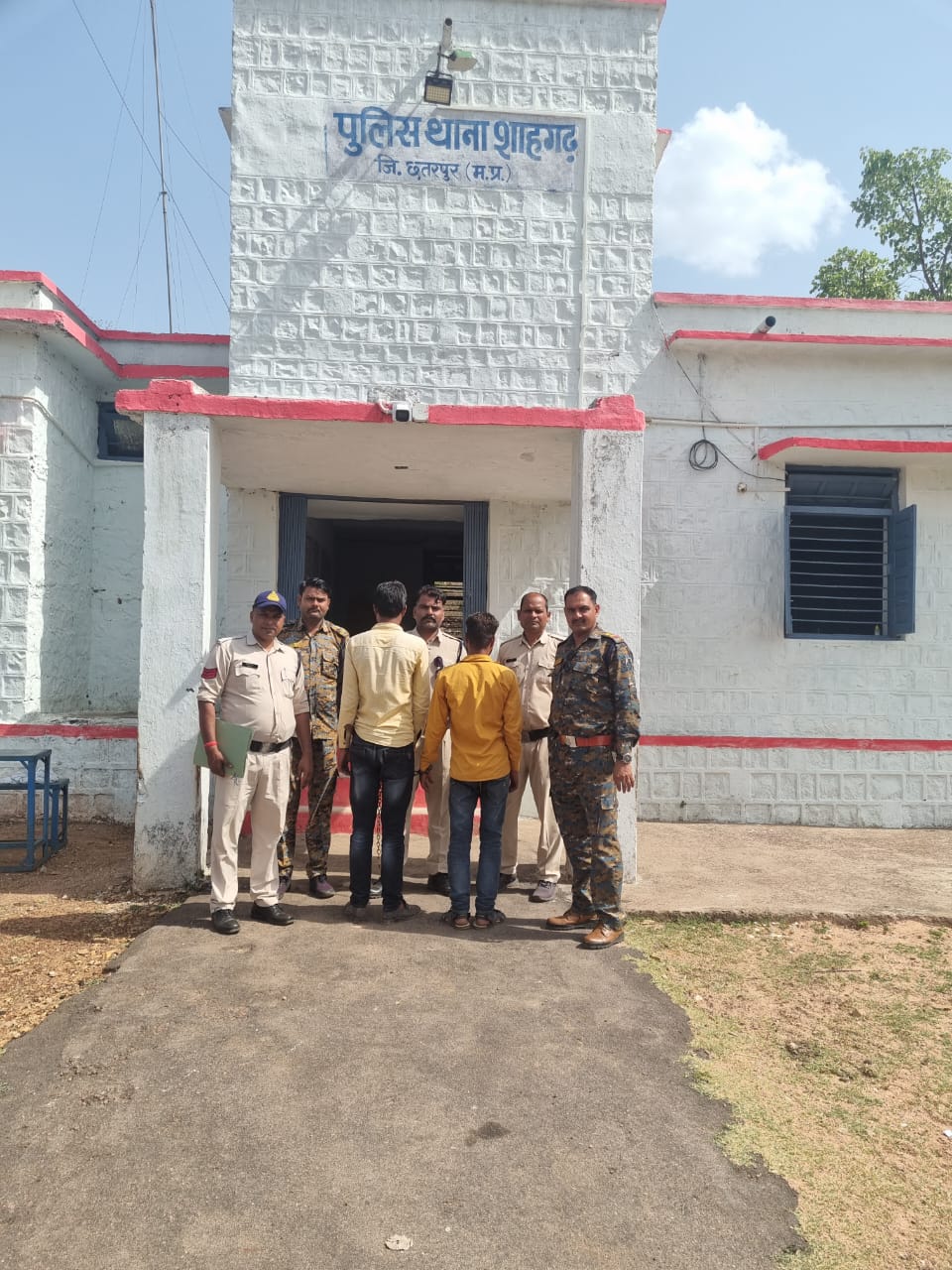 Absconding for six months, 3000 reward accused arrested