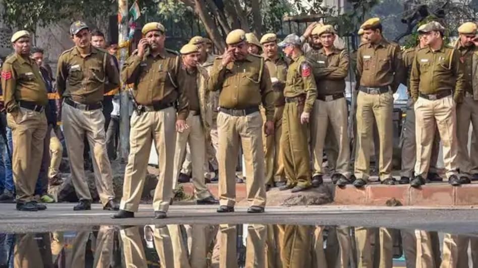Violent clash between two communities in Jamui