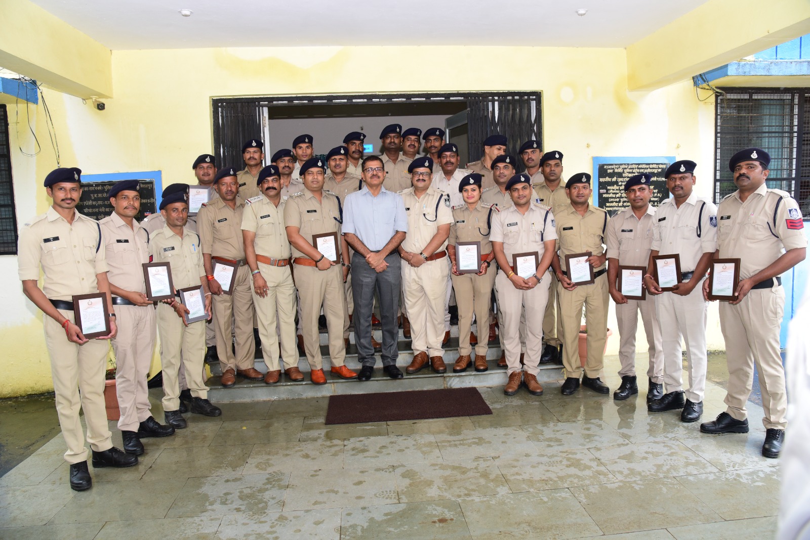 Alirajpur Police arrested notorious accused