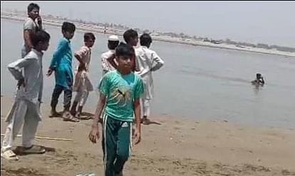 Two brothers died by drowning while bathing in Yamuna river